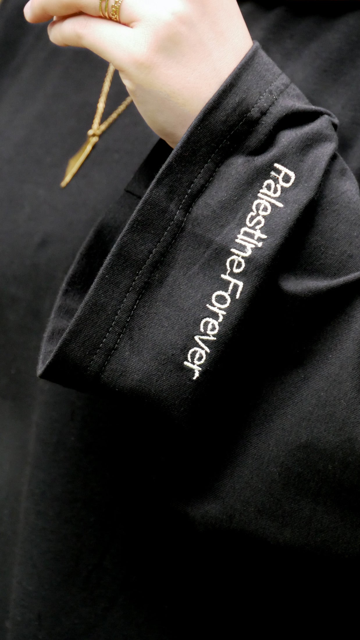 T-shirt modeste noir