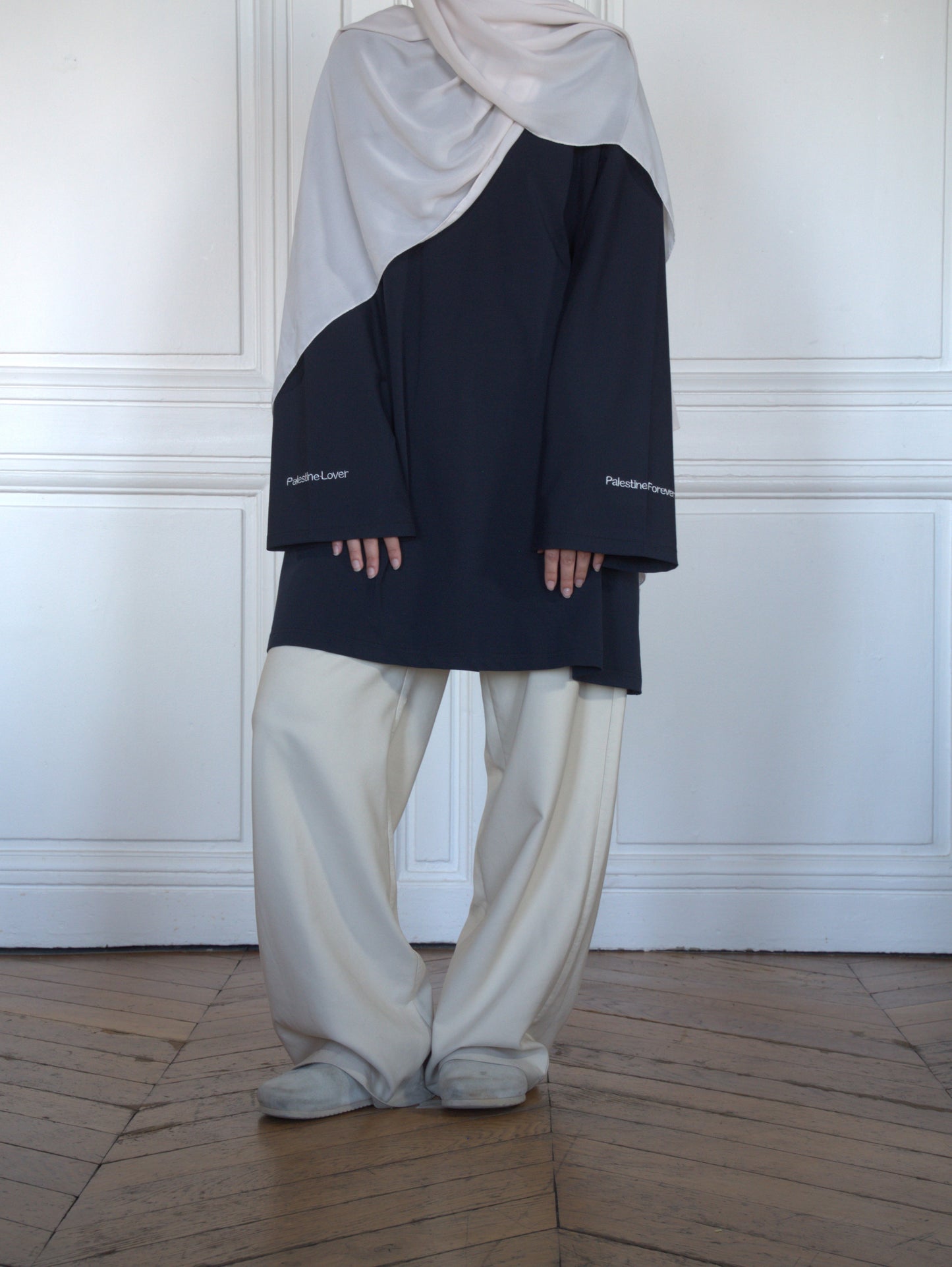 T-shirt modeste bleu marine