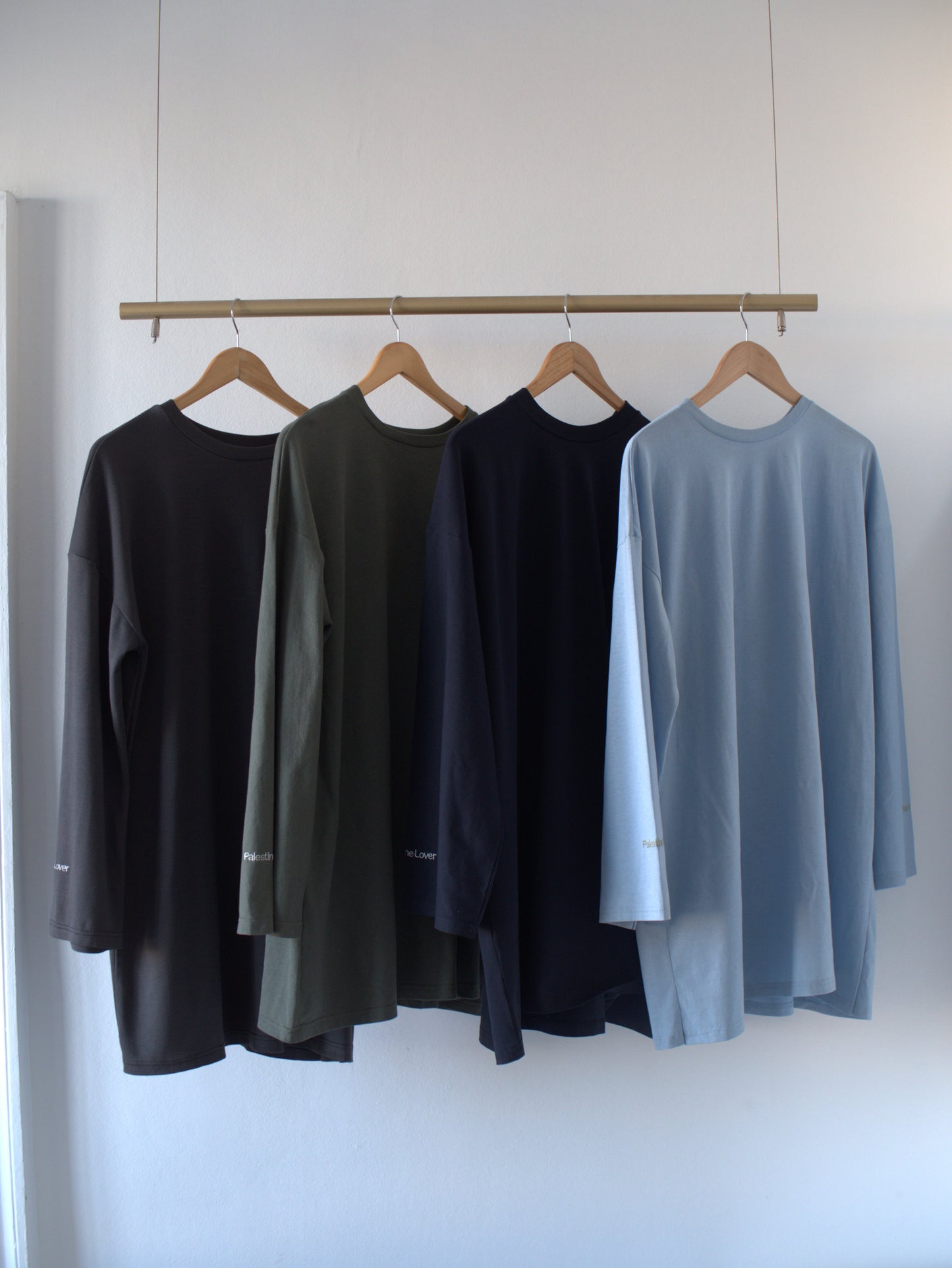 T-shirt modeste bleu ciel