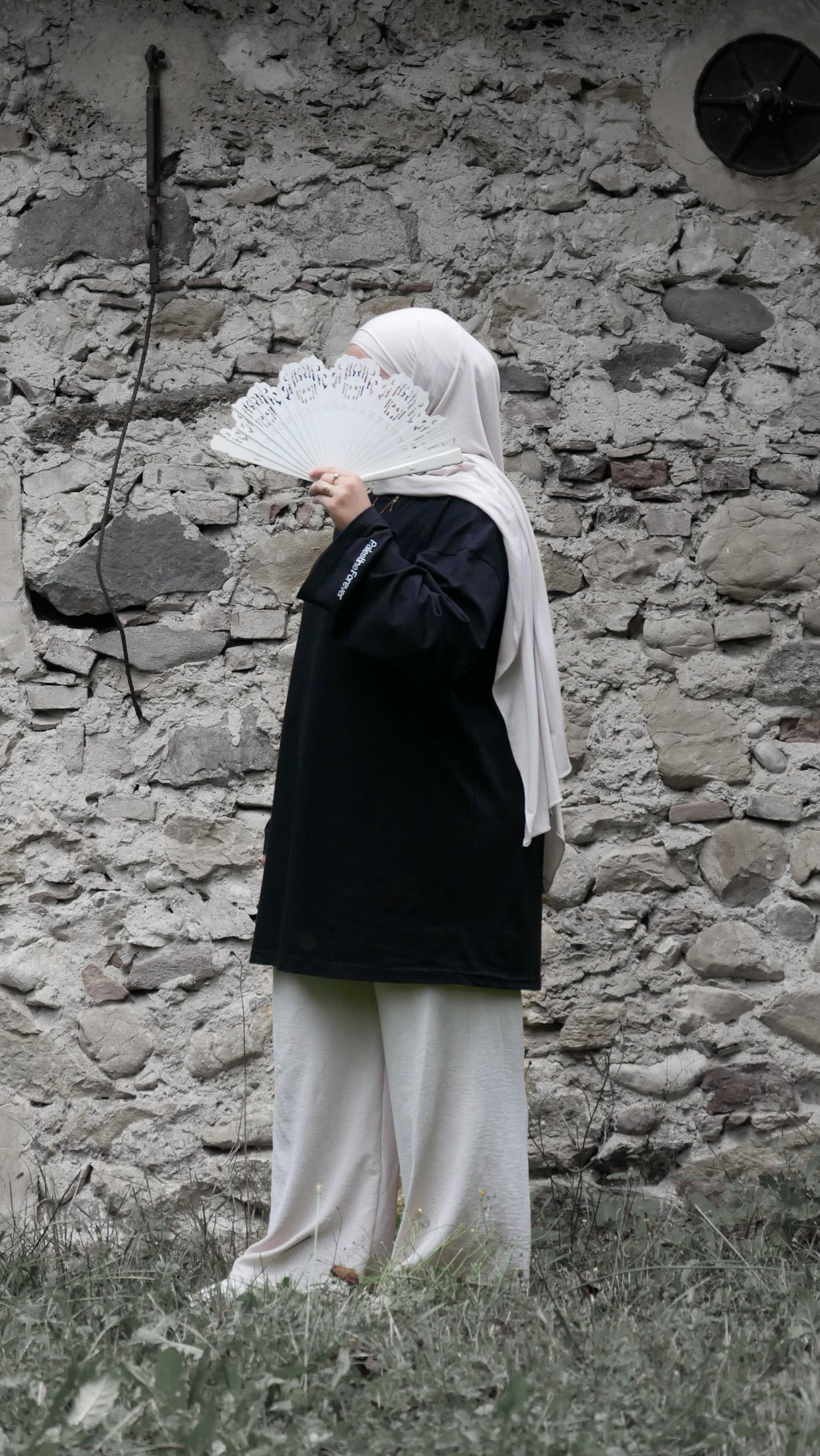 T-shirt modeste noir